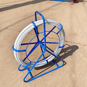 [Hot Item] 300m Fiberglass Cable Pulling Guide Roller Fish Tape Glass Fiber FRP GRP Cable Snakes Duct Rodder