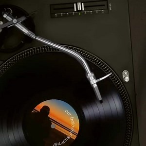 14K views · 2.8K reactions | OMG  El título de la banda sonora de...