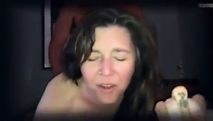 Slut wife banged doggy facing camera...Hubby encourages her