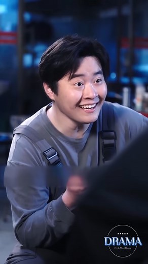 A sweet, shy girl catches her boyfriend cheatinguntil a strict, handsome instructor steps in! | Videos Smart