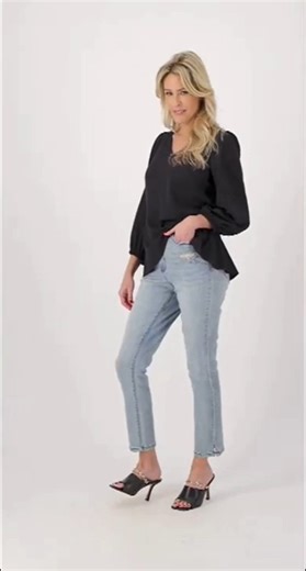 QVC model modeling jeans 4870