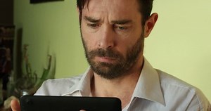 Work Home Business Man Using Tablet : vidéo de stock (100 % libre de droit) 17393035 | Shutterstock