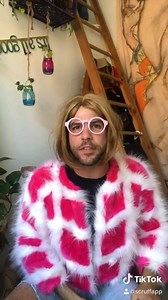 1.5K views · 28 reactions | ‪Dating 101: How (not) to get a man 藍 https://vm.tiktok.com/ZMJhJth3q/‬ | SCRUFF | Facebook