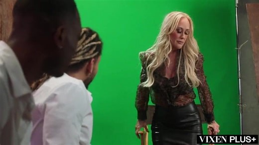 Brandi Love, Hollywood Cash, Jay Romero, Derek Savage - VIXENPLUS MILF Brandi Love Gets Spit Roasted By 2 Monster BBCs (2026 | SD)