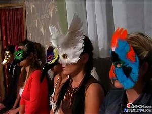 [Classic retro] Misbehaving believers are spanked by the female leader