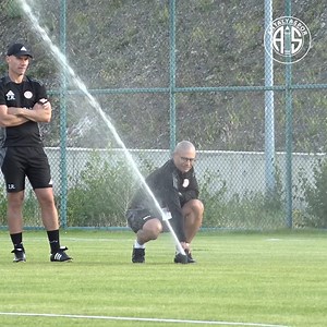 26K views · 378 reactions |  Erzurum ☁️ 21° ‍♂️ İlk idman #Antalyaspor | Hesap.com Antalyaspor | Facebook