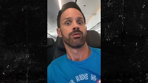 American Airlines Passengers Heard What Sounded Like Moaning Sex on Plane