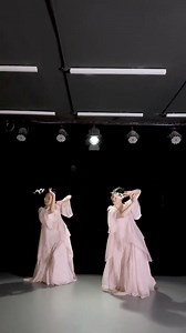 Danse de Mille fleurs 繁花 | Ambassade de Chine en France