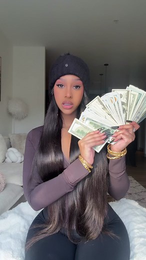 Exploring the Meaning of 'Weirdo' in TikTok Culture