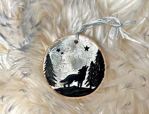 Hand-painted Howling Wolf Christmas Ornament, Moon, Monochrome, Tree, Animal, Star, Forest, Galaxy, Nature, Twilight, Edward, Jacob, Bella - Etsy