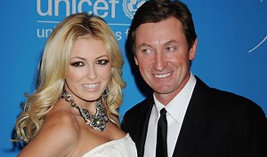 Wayne Gretzky Reportedly Used To Be 'Mortified' By His Daughter Paulina's Sexy Instagram Pics