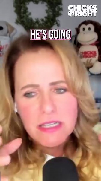 Unsurprisingly, Joe Biden gets distracted at a campaign event 🤦‍♀️ | Chicks On The Right