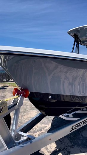 Who else wouldn’t mind having a Blazer Boats Bay Boat to cruise around in this summer? Might need to get one for Lake Havasu! #blazerboats | Dean Rojas Pro Angler