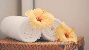 Come blend, mix and entwine with ʻAwili Spa and Salon at Andaz Maui at Wailea Resort for a personalized spa experience as unique as you. Book today at: bit.ly/2AQpHLP or call 808-573-1234. | HAWAII Magazine | Facebook