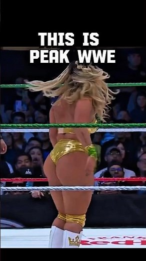 Would YOU Take This Move? 👀 #wwe #wweraw #reydereyes