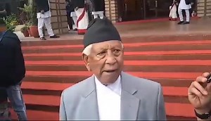 2.8K views · 21 reactions | कांग्रेस नेता केसीको प्रश्न : अहिलेको सत्ता घटक एमालेले यसअघि सुन काण्डमा कति दिन संसद् अवरुद्ध गर्यो ? ~A Video By Mukunda Kalikote | ReportersNepal | Facebook