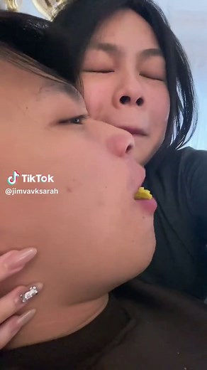 Ăn đi rồi nghĩ: Khám Phá Thú Vị của Jim và Sarah