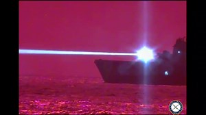 45 reactions | السفينة الحربية USS Portland (LPD-27) التابعة للبحرية الأمريكية تسقط طائرة بدون طيار بالليزر. | أخطبوط- Octopus | Facebook