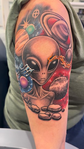 Alien 👽 tattoo from this week | Lucky Lukes Tattoo Studio