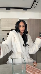 Kristy Sarah Scott on Instagram: "ICE TOUR"