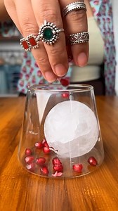 Pomegranate Iced Tea ✨ The easiest, most refreshing drink. This is everything you can dream of, if you are a Pomegranate lover! Ingredients: - 2 cups water - 1 cup pomegranate seeds - 1 tablespoon honey - 1 green tea bag - 1 tablespoon lime juice - Soda water - Ice cubes - Pomegranate kernels (for garnish) - Crushed mint leaves (for garnish) Instructions: 1. Brew the tea by pouring hot water over the tea bag and letting it steep for 4-5 minutes. Set aside to cool. 2. Blend the pomegranate seeds 