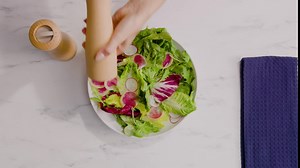 OXO Good Grips Classic Wood Salt and Pepper Mill Set, Light