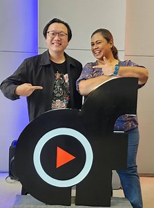 President of the Star Wars Fan Club Malaysia, CK Lau continues the conversation about the Festival of The Force this morning. CK tells us how the Fan Club began and what makes the community a simply special one. The Festival of The Force Fan Charity 2023 🎗️ Happening from 🗓️: 17-18 June 2023 Time 🕰️ : 10am -10pm Venue 📍: Paradigm Mall Petaling Jaya The Force is 40 Star Wars Malaysia Fan Club - SWMFC | aforadio