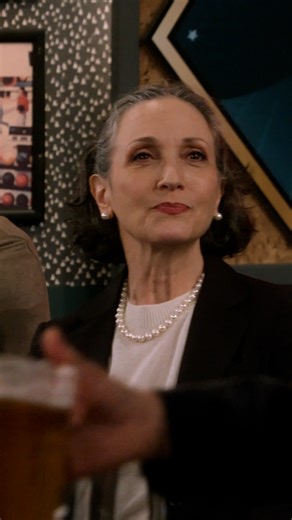 The lovely serpent is back. | Frasier