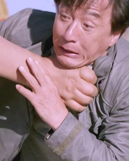 Jackie Chan's BRUTAL Mongol Camp Beatdown! 😱 | Skiptrace Action Scene 🤼‍♂️💥 #movie #film