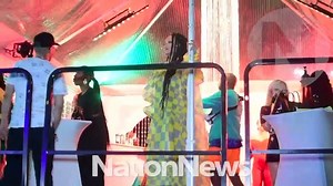 43K views · 455 reactions | International superstar and hometown girl Rihanna took the Long Walk to Freedom with Buju Banton on Saturday night at Kensington Oval. (Video by Sandy Pitt) | The Nation Barbados | Facebook