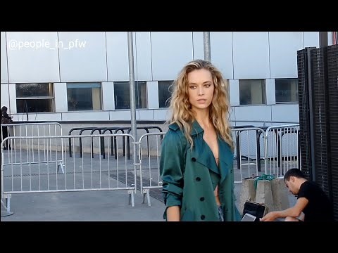 Hannah Ferguson - Chloé SS 2019 fashion show in Paris - 27.09.2018