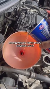 2.3K views · 1.1K reactions | Ketika oli lama sudah mengental itulah tandanya menggunakan STP Engine Flush untuk memberaihkan sisa oli lama yang mengendap di mesin #stpoil #olistp #olimobil #tipsmobil #engineflush | STP Indonesia | Facebook