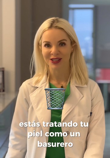 Eres de los que esta tratando a su piel como un basurero? Disrupture endocrinos estan en todas partes, solo tienes que saber como evitarlos en la mayoria de lo posible #Disruptoresendocrinos #TuPieltehabla #DermatologíaFuncional #medicinafuncional #Dermatologa #Skinhealth #Skincare #CuidaATUPiel