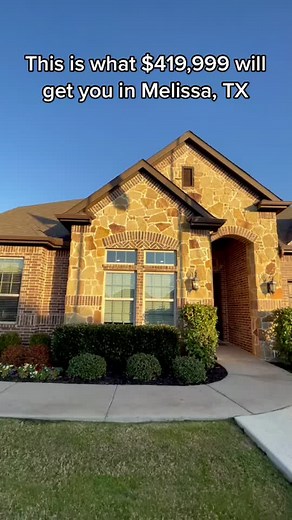 Large Home 🏡 #fellingisselling #newbuild #homes #texas #readytomove #newconstruction #realtor #hometour #hometour #texascheck #melissa #stoprenting