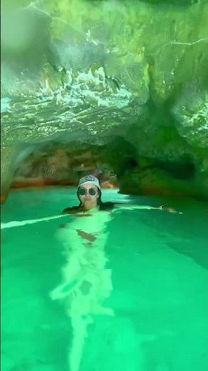 Things to do in Miami: Visit Venetian Pool in 📍 Coral Gables! This historic pool has been around