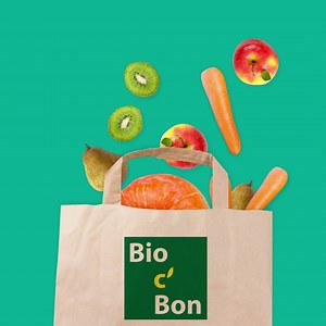 [C' OFFERT 🍏] Aujourd’hui, on célèbre la communauté BIO C' NOUS ! Présentez votre profil Bio c’ Nous sur votre mobile à un vendeur et nous vous offrirons un assortiment de fruits et légumes GRATUIT 📲 ! Il ne vous reste plus qu’à mettre votre plus belle photo de profil et de vous rendre vite dans votre magasin préféré 😁 ! Rdv sur https://biocnous.fr/ (site et app) ! Offre valable uniquement le samedi 25 novembre. Dans la limite des stocks disponibles. | Bio c' Bon