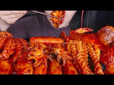 Mukbang spicy seafood octopus scallop crab shrimp & giant sausage big bites asmr 62