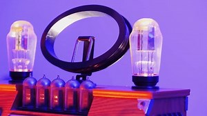 Старое ретро AM FM радио с: стоковое видео (без лицензионных платежей), 3630786597 | Shutterstock