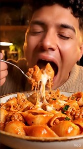 cheesy shell pasta 🍝 #mukbang #eating #asmr #pasta #cheesy