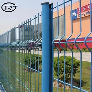 [Hot Item] PVC Coated Peach Shape Post 3D (V-pressed) Welded Mesh Fence Panels