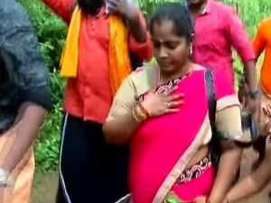85K views · 376 reactions | Andhra woman who attempts to reach Sabarimala shrine forced to return Read more here: https://goo.gl/ut18Sc | NDTV | Facebook