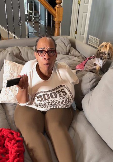 My mom thought I was 'doing her dirty' — viral reaction explained