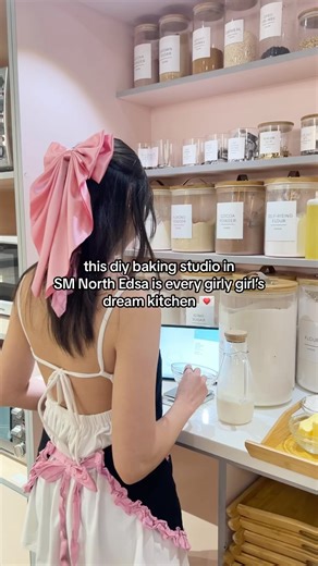 girly girl’s date in SM North Edsa, QC 💘🎂 #bakebeph #bakebe #baking #dateidea #bestfriends #philippines #manila #quezoncity | Bakebe PH