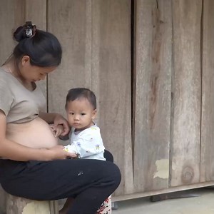 TIMELAPS Pregnant girl living alone in the mountains, life of a single mother | King Kong Forest