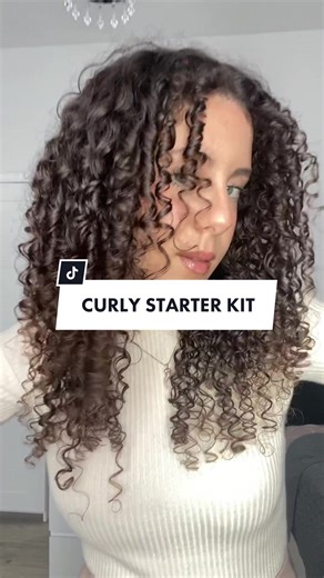 Du hast keine Ahnung welche Produkte gut für Deine Locken sind? Deswegen haben wir das Curly Starter Kit entwickelt 🥹 #locken #lockenpflege #lockentutorial ##curltok #curlyhair