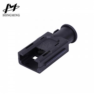 [Hot Item] Plastic Truck Wire Harness and Conduit Joint Pipe Clamp for Plug Socket