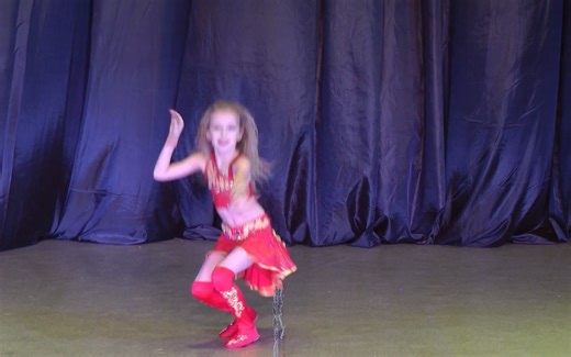 【小美女肚皮舞】Sofia Yavtushenko ⊰⊱ Ukrainian Cup '14.