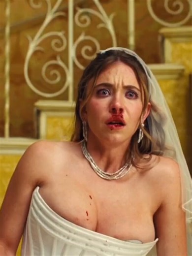 Me da risa que se notan todas las tomas que tuvieron que hacer de esa escena porque se ve como cambia la sangre en cada corte #euphoria
