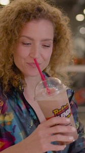 Can't commit to getting fit this summer? 樂 No worries‼️ Become an ULTIMATE member today for ZERO commitment & ZERO enrollment. Visit our site for a FREE PASS to try our awesome amenities before you sign up!  #GETREAL *혝혢혭혪혥 혧혰혳 혯혦호 혮혦혮혣혦혳혴 혰혯혭혺. 혈혮혦혯혪혵혪혦혴 혷혢혳혺 혣혺 혭혰혤혢혵혪혰혯. | Retro Fitness | Facebook