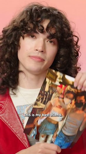 Which selfie was your fave? 👀 Watch the full video with Conan Gray ✨: http://tnvge.co/UWrY6qv #conangray #conangrayinterview #conangrayvids #teenvogue | Teen Vogue